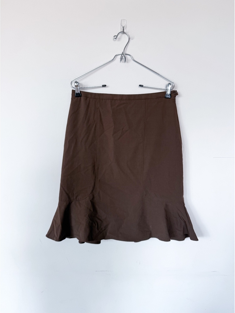 Vintage 2000s Office Siren Chocolate Brown Max Studio Knee Length Skirt Ruffle